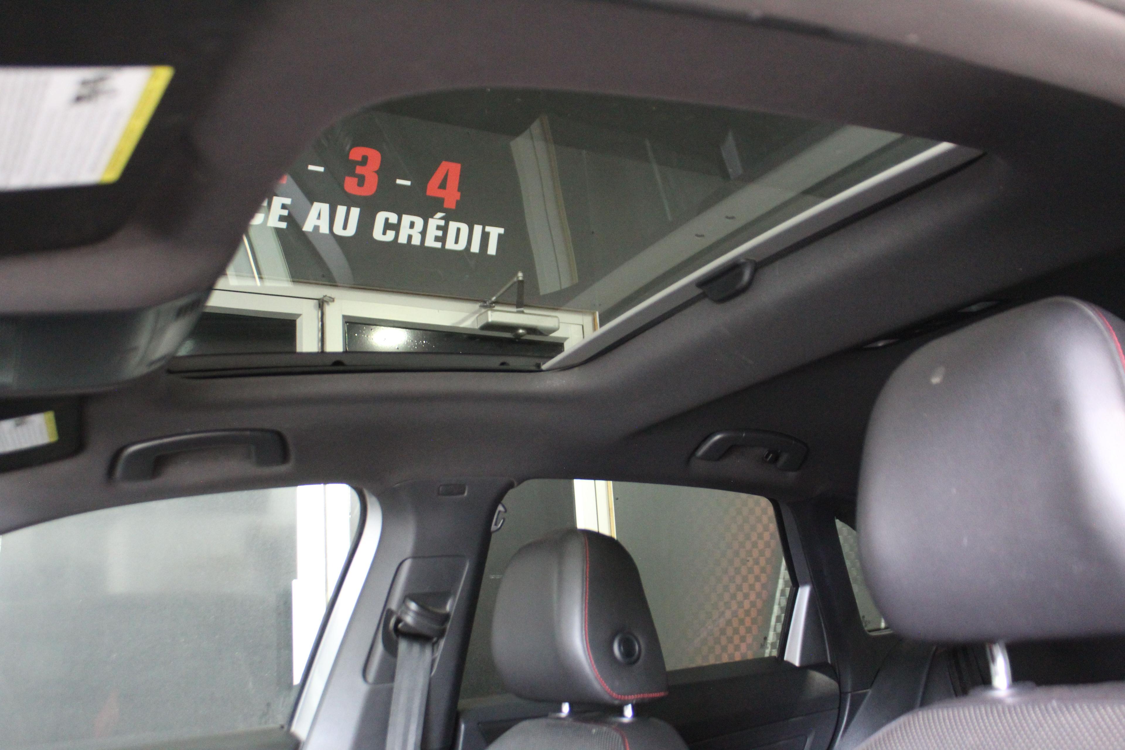 Volkswagen Jetta 2019 - Image 15