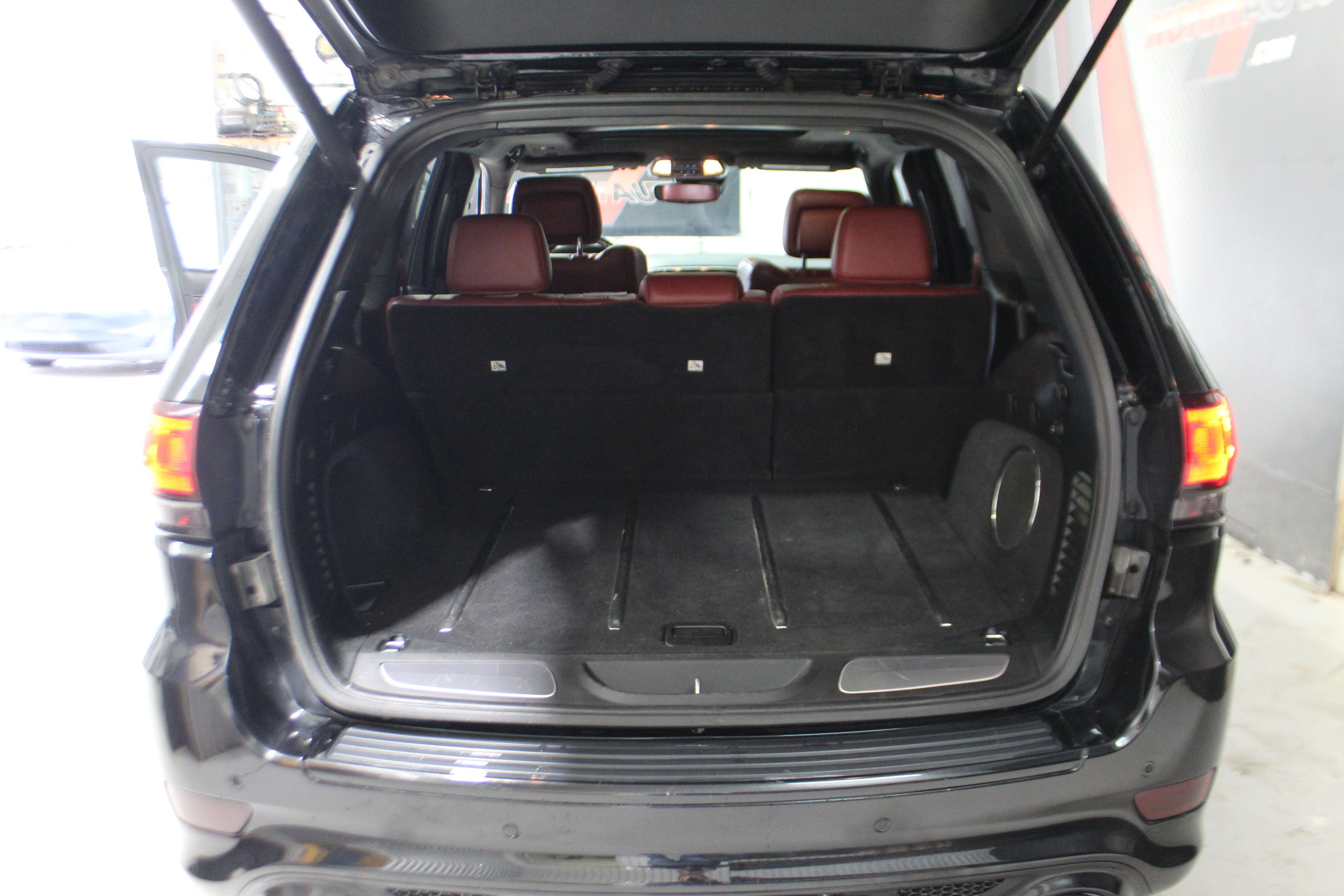 Jeep Grand Cherokee 2017 - Image 32