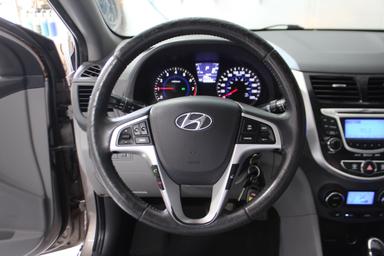 Hyundai Accent 2013 - Thumbnail 14