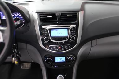 Hyundai Accent 2013 - Thumbnail 18