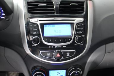 Hyundai Accent 2013 - Thumbnail 19