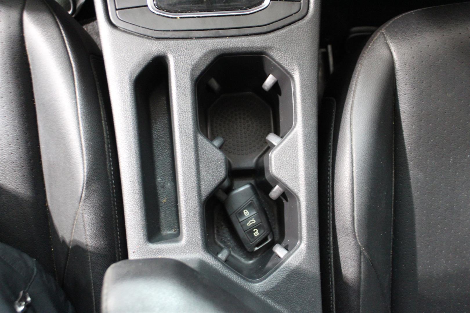 Volkswagen Jetta 2019 - Image 26