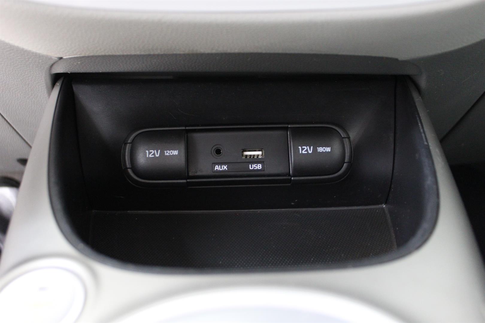 Kia Soul EV 2016 - Image 23
