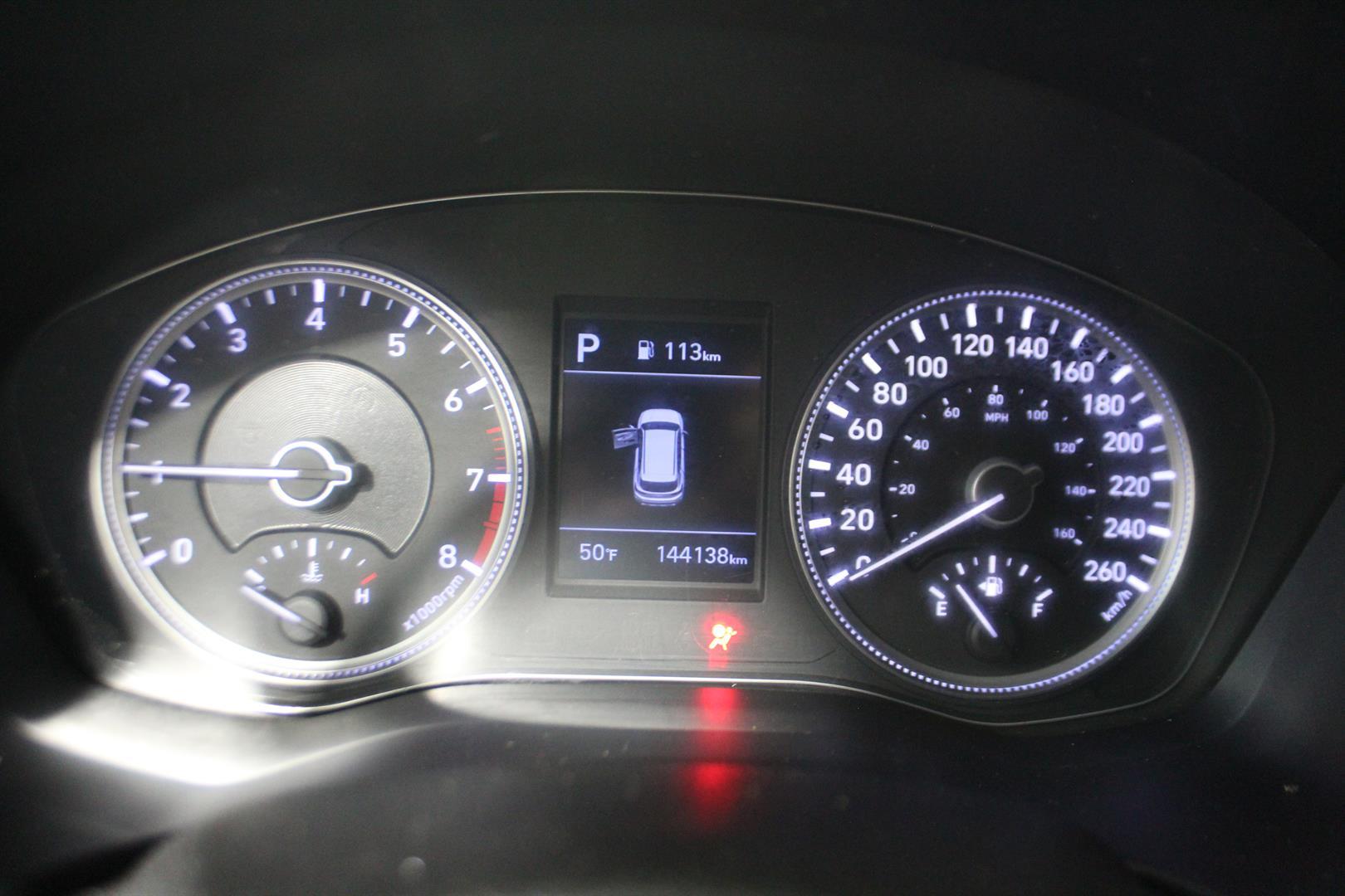 Hyundai Santa Fe 2019 - Image 13