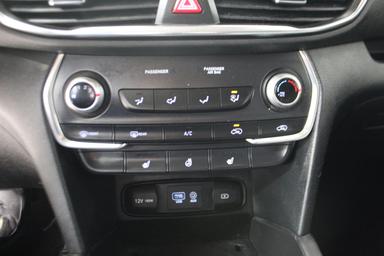 Hyundai Santa Fe 2019 - Thumbnail 17