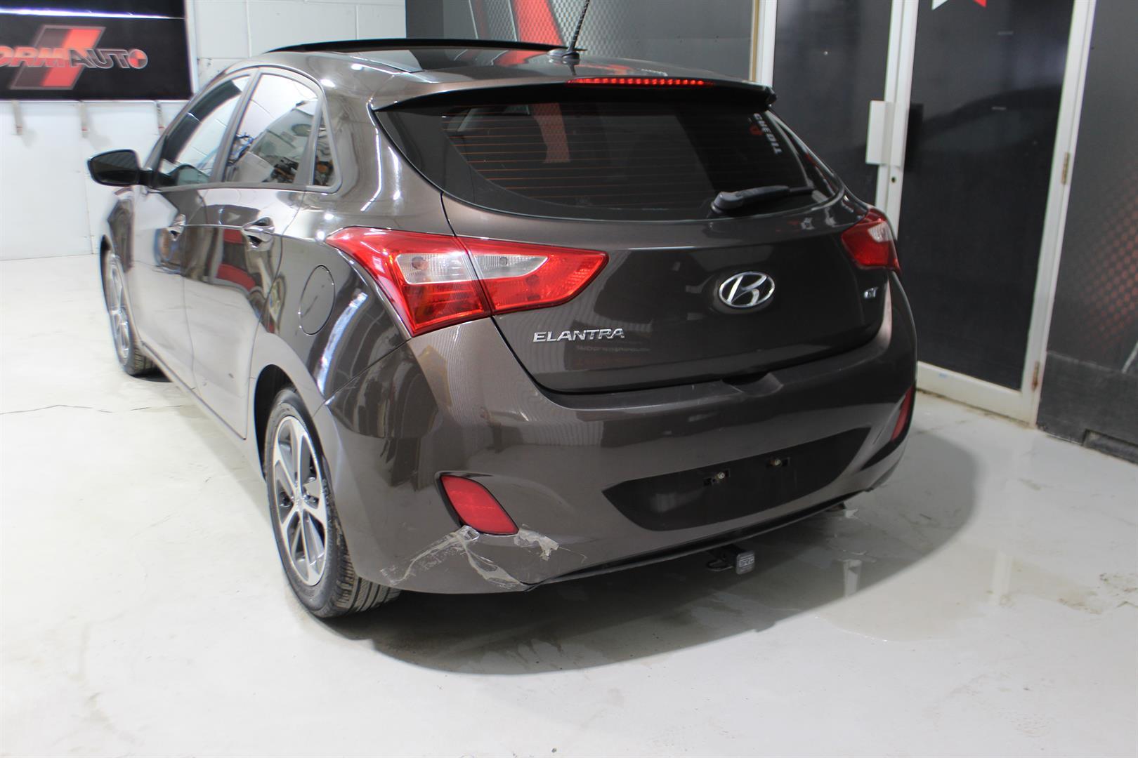Hyundai Elantra Gt 2016 - Image 8