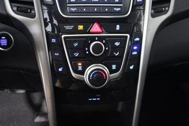 Hyundai Elantra Gt 2016 - Thumbnail 23