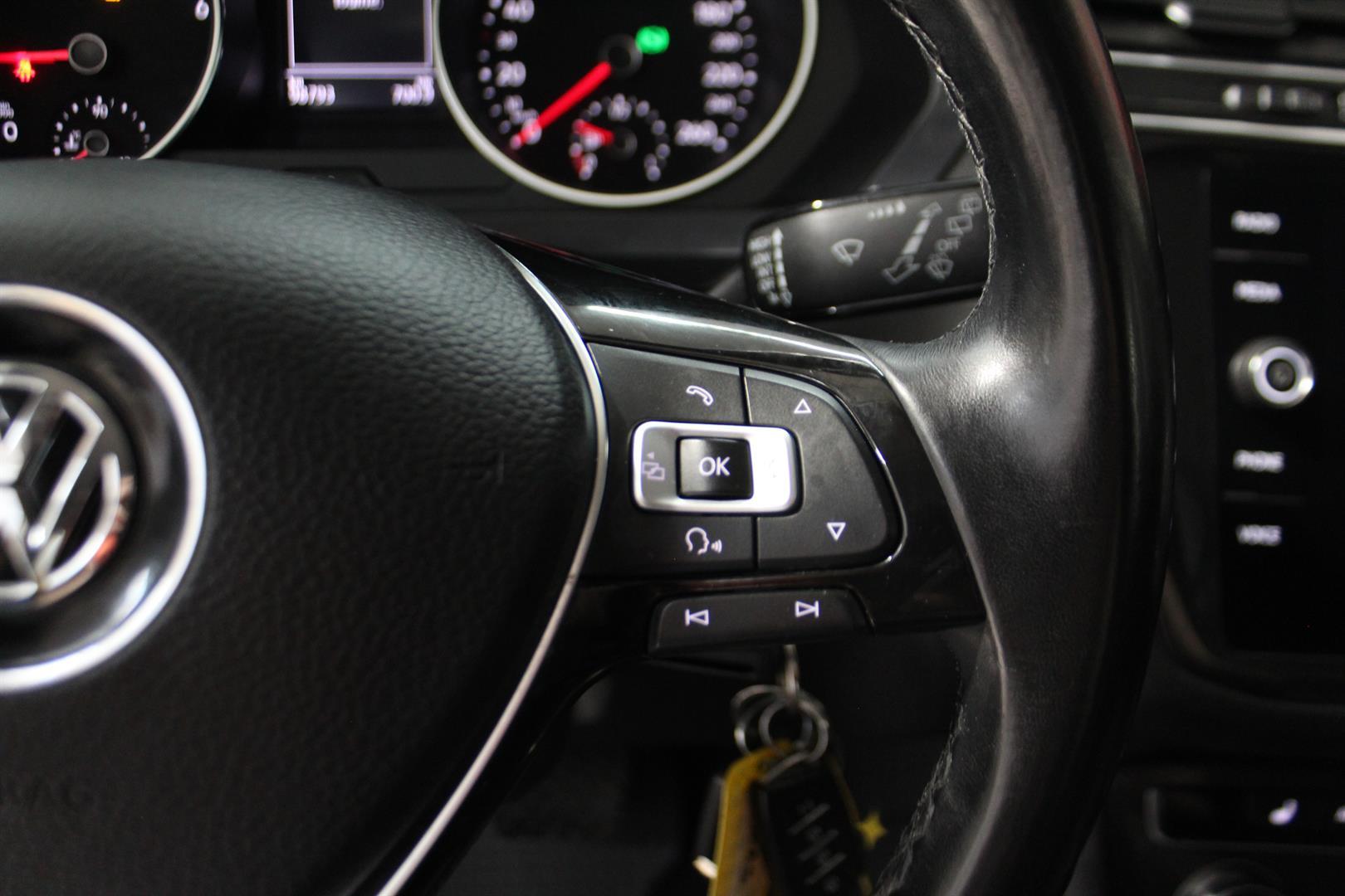 Volkswagen Tiguan 2018 - Image 16