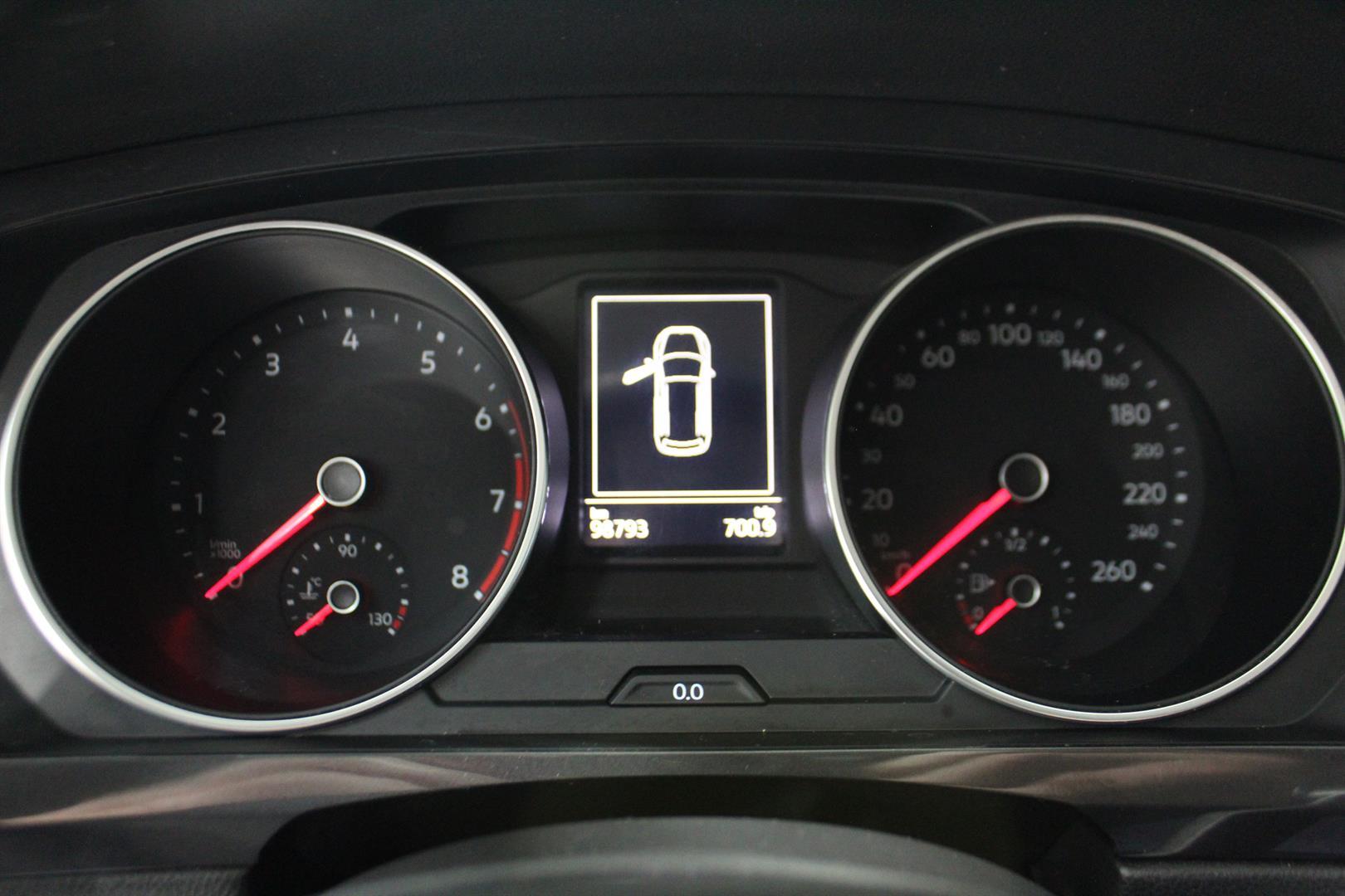 Volkswagen Tiguan 2018 - Image 17