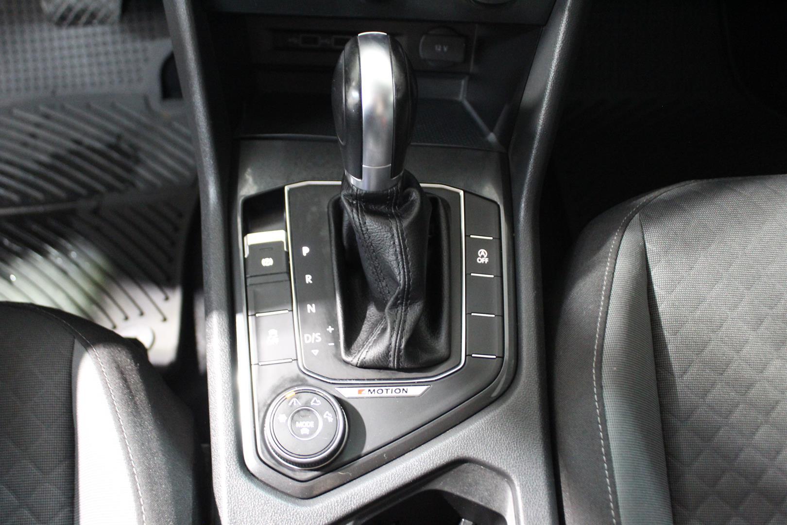 Volkswagen Tiguan 2018 - Image 22