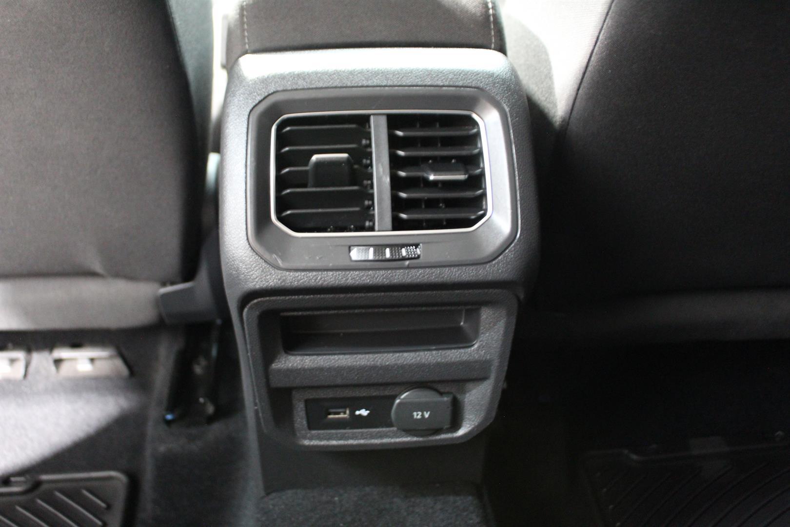 Volkswagen Tiguan 2018 - Image 25