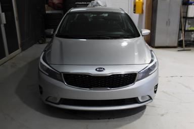 Kia Forte 2017 - Thumbnail 4