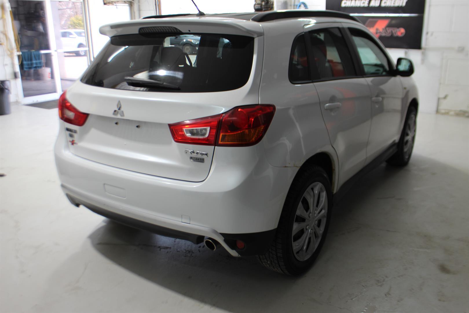Mitsubishi RVR 2015 - Image 6