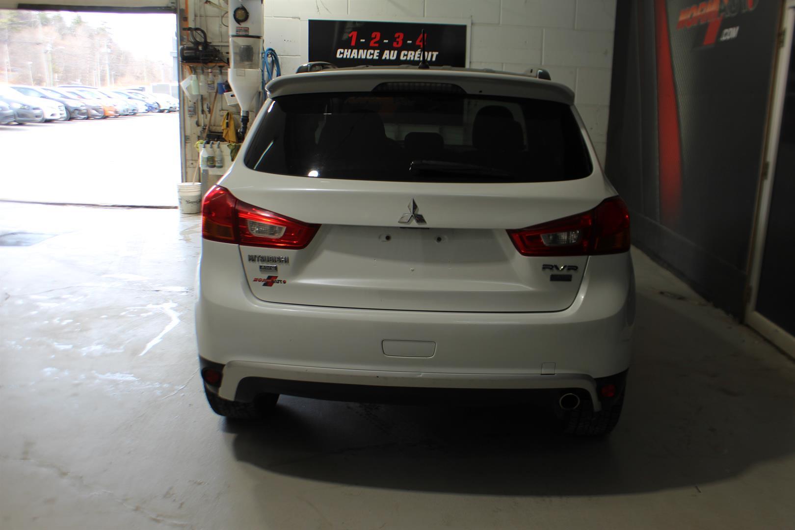 Mitsubishi RVR 2015 - Image 7