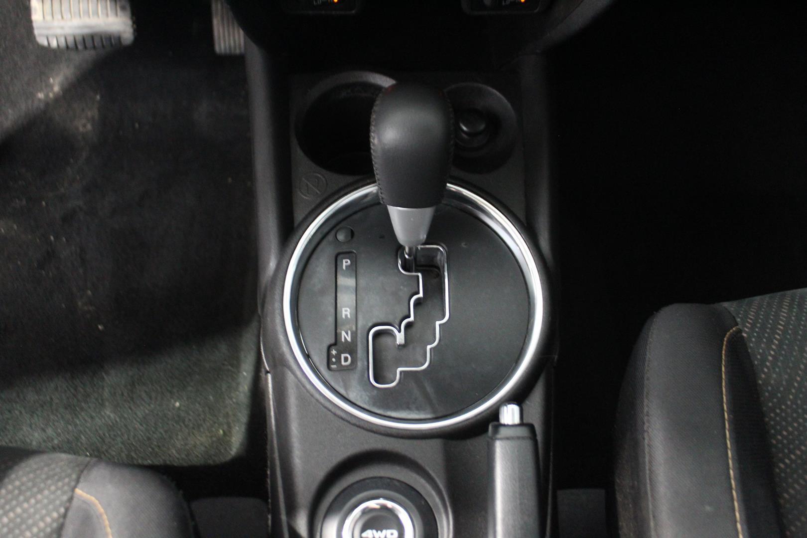 Mitsubishi RVR 2015 - Image 21