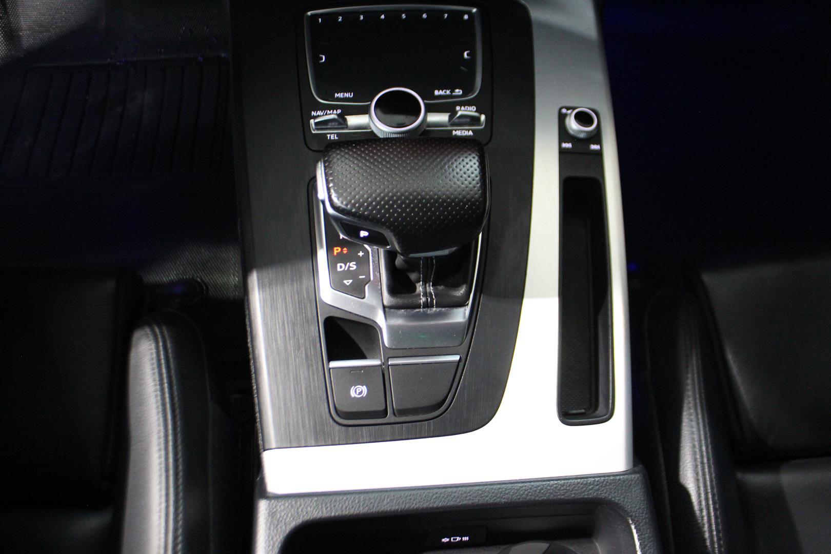 Audi Q5 2018 - Image 27