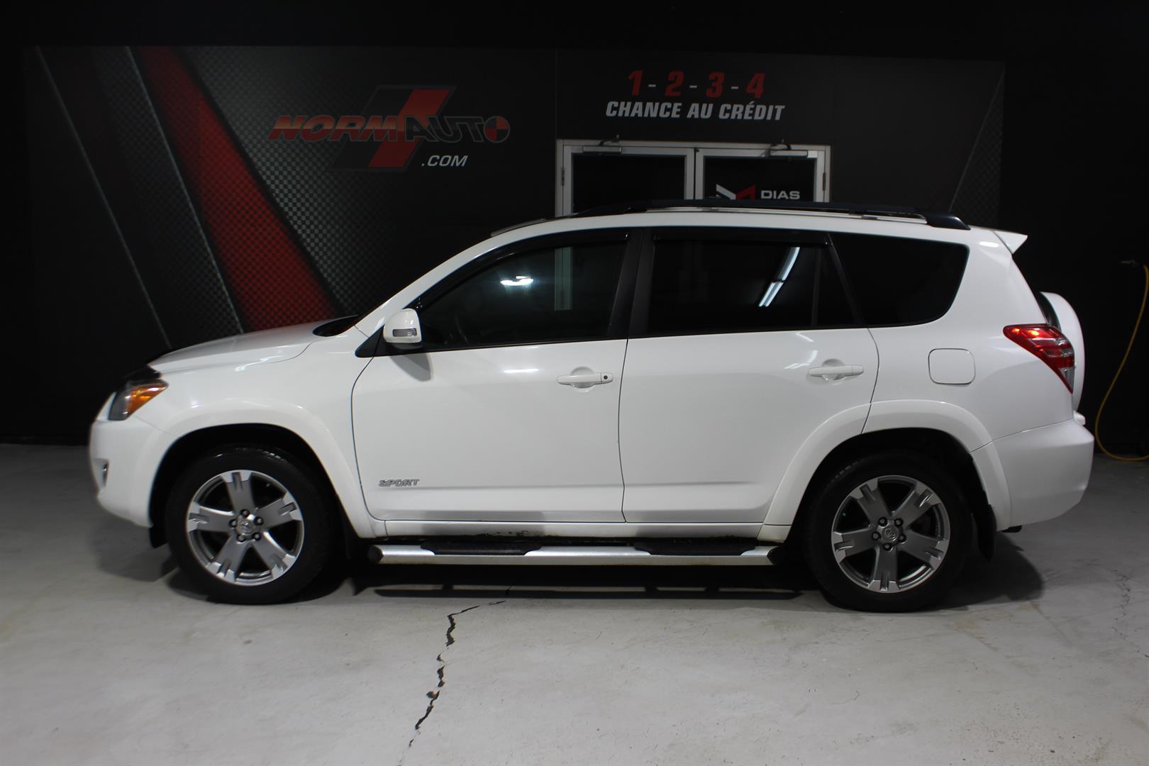 Toyota RAV4 2012 - Image 1