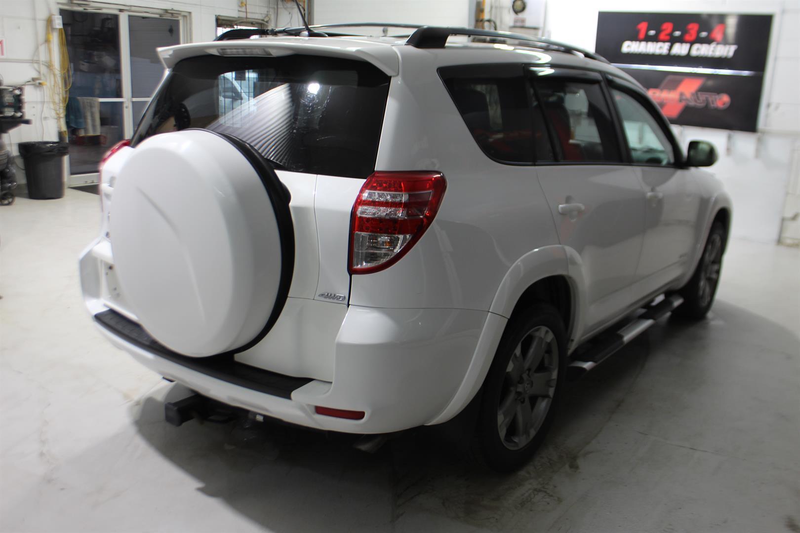Toyota RAV4 2012 - Image 6