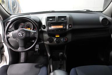Toyota RAV4 2012 - Thumbnail 11