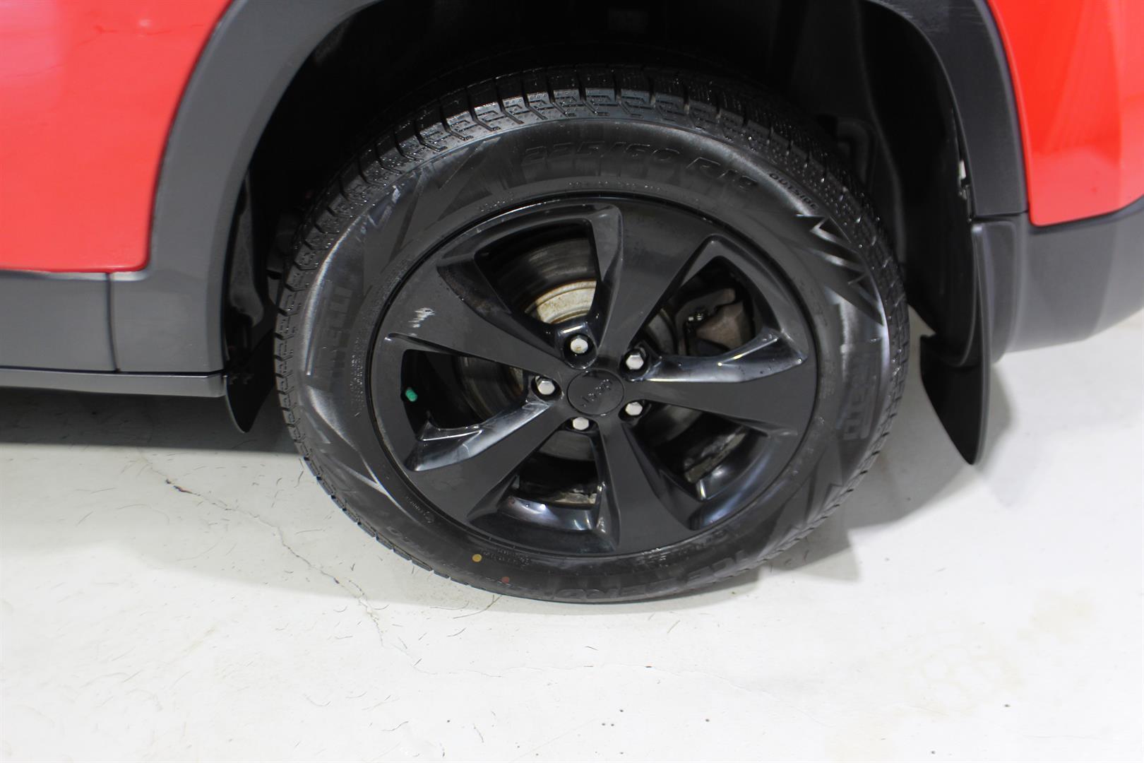 Jeep Cherokee 2018 - Image 8