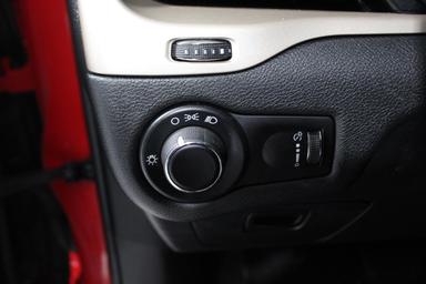 Jeep Cherokee 2018 - Thumbnail 11