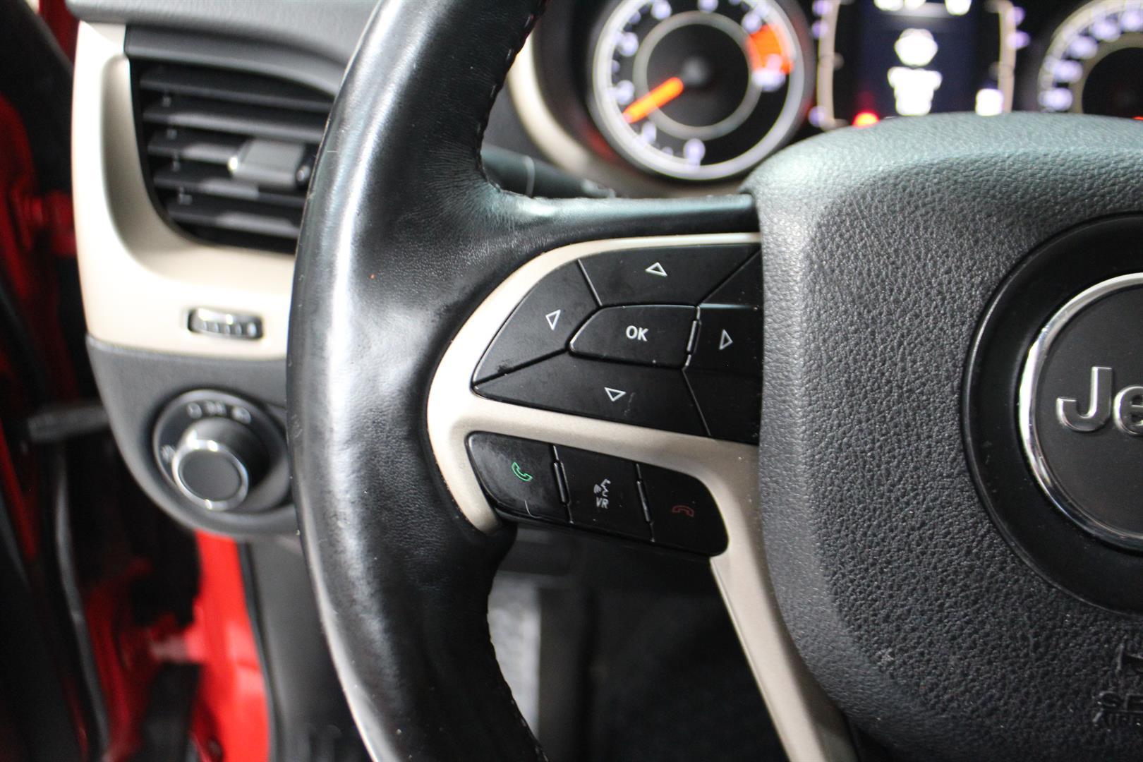 Jeep Cherokee 2018 - Image 14