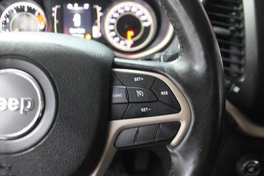 Jeep Cherokee 2018 - Thumbnail 15