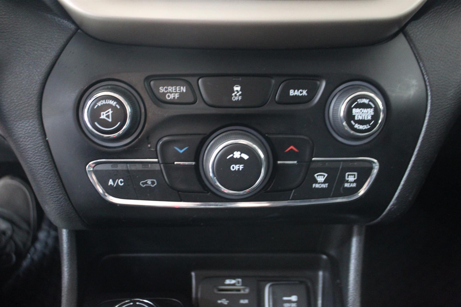 Jeep Cherokee 2018 - Image 21