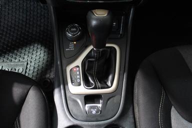 Jeep Cherokee 2018 - Thumbnail 23