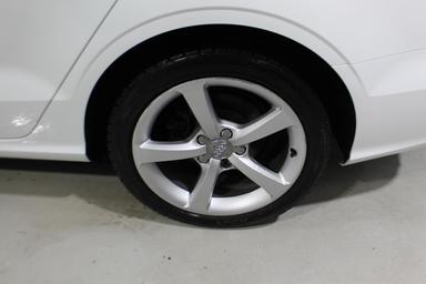 Audi A3 2016 - Thumbnail 9