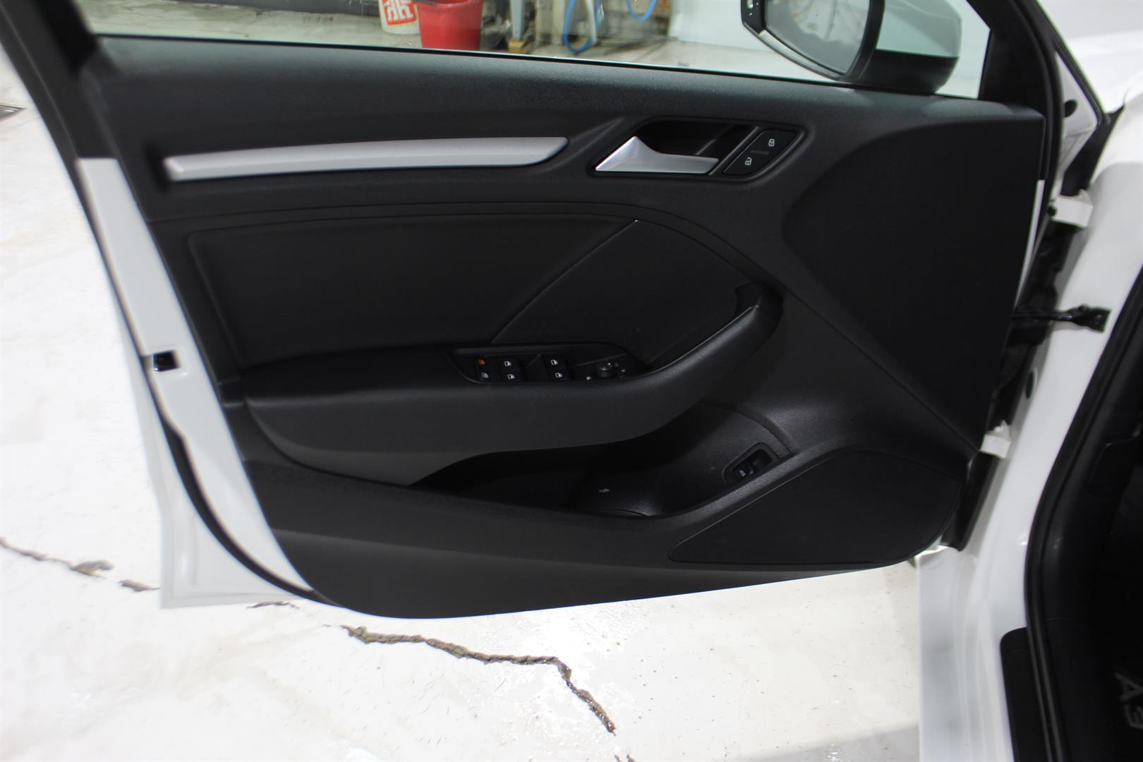 Audi A3 2016 - Image 10