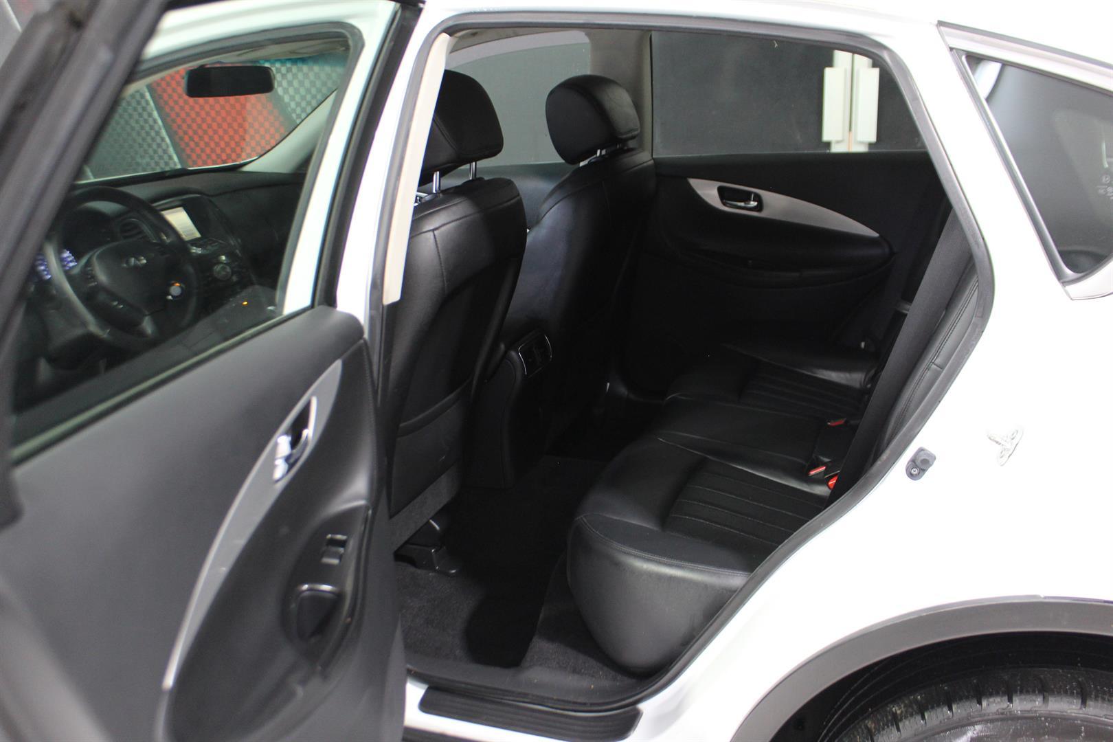 Infiniti Qx50 2017 - Image 24