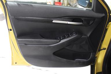 Kia Seltos 2021 - Thumbnail 10