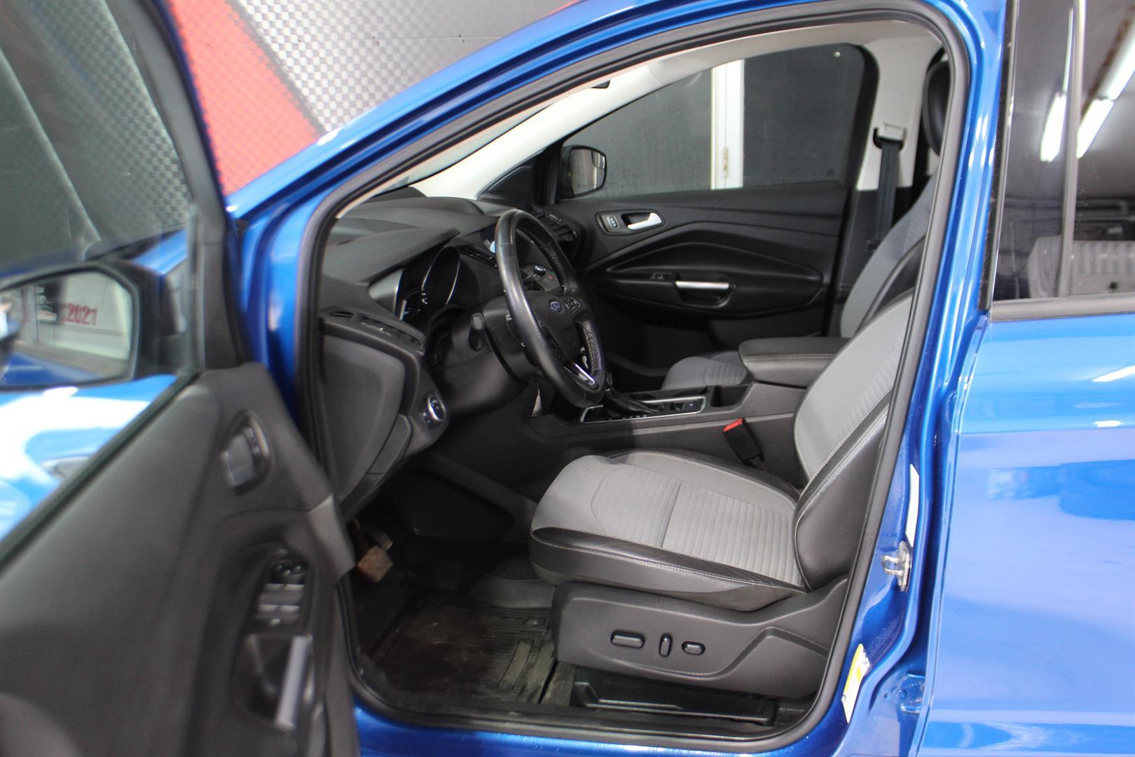 Ford Escape 2019 - Image 11