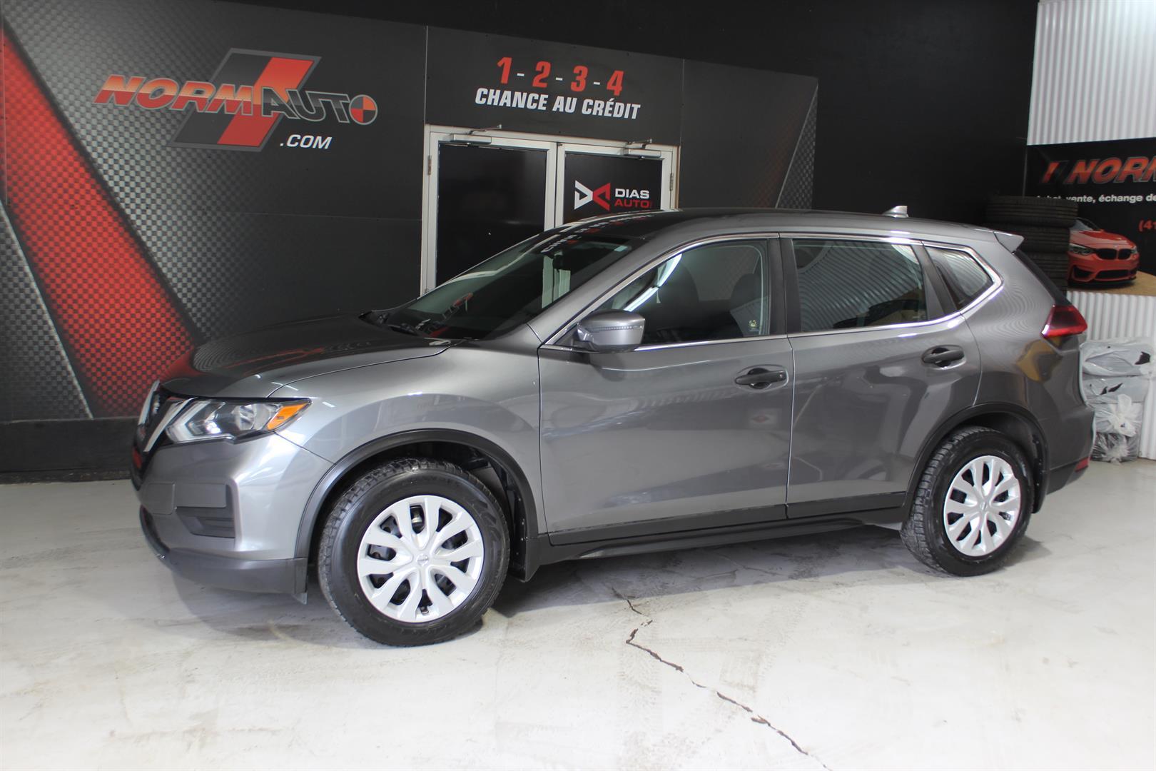 Nissan Rogue 2019 - Image 2