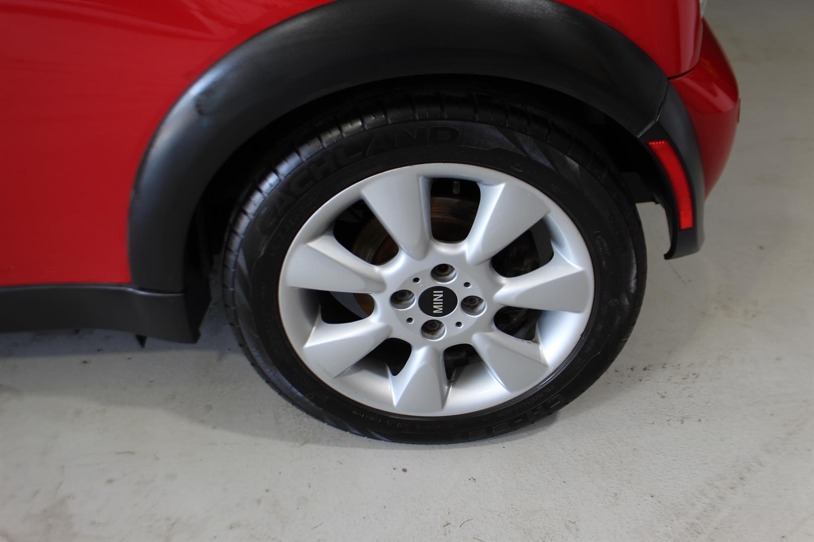 Mini Cooper Convertible 2006 - Image 12