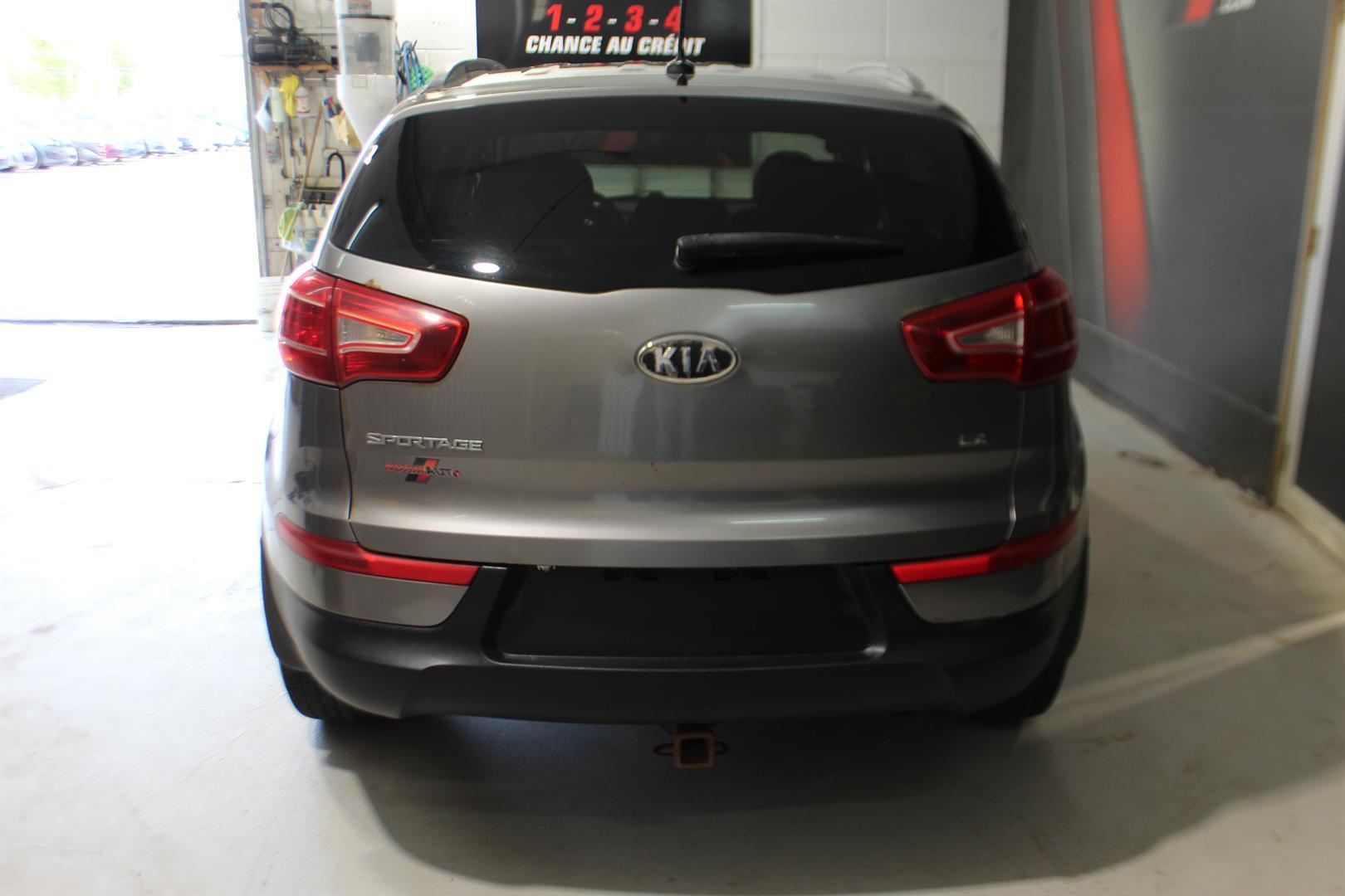 Kia Sportage 2011 - Image 7