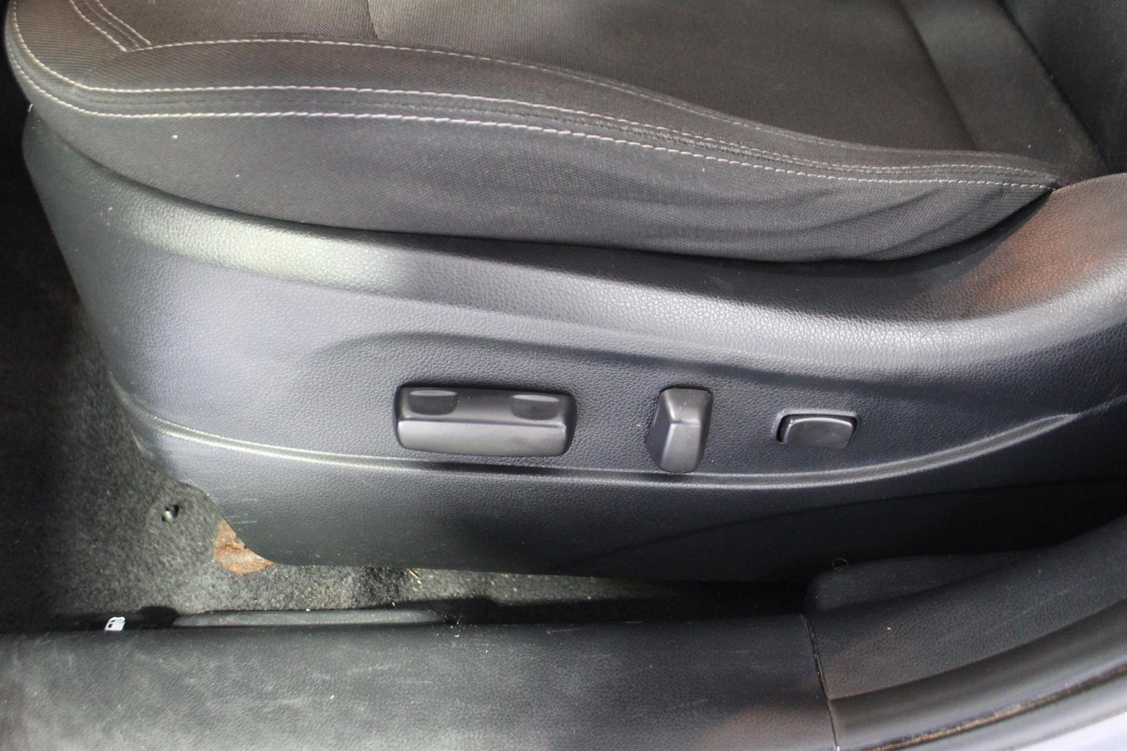 Kia Sportage 2011 - Image 12