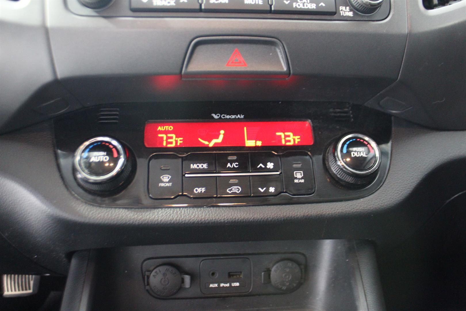 Kia Sportage 2011 - Image 20