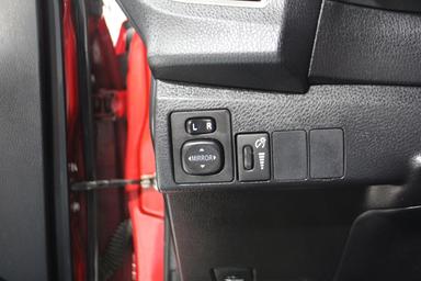 Toyota Corolla 2015 - Thumbnail 11