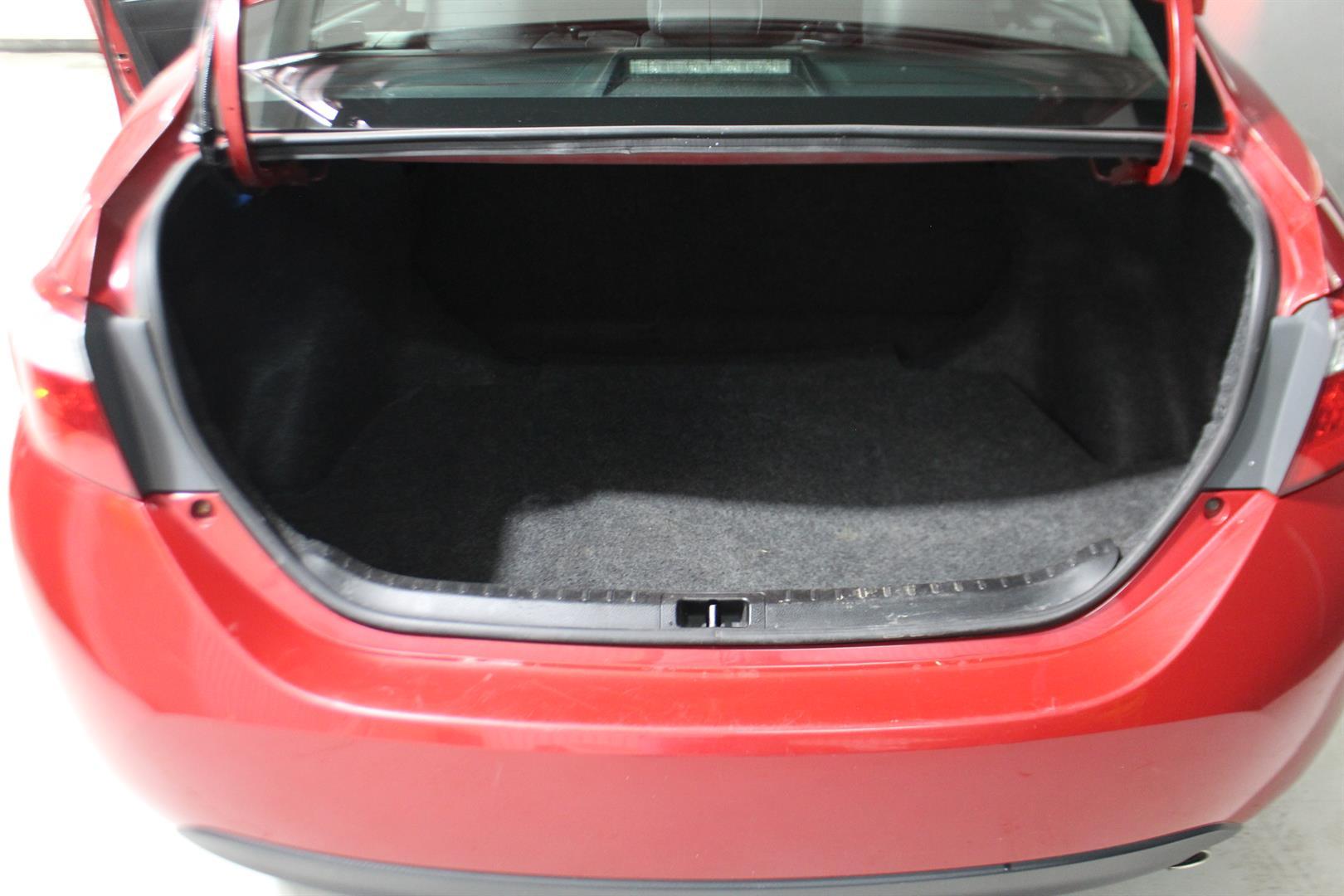 Toyota Corolla 2015 - Image 24