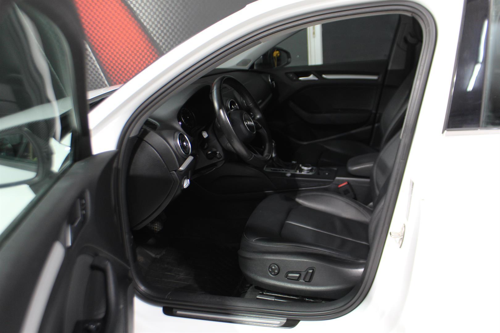 Audi A3 2017 - Image 10