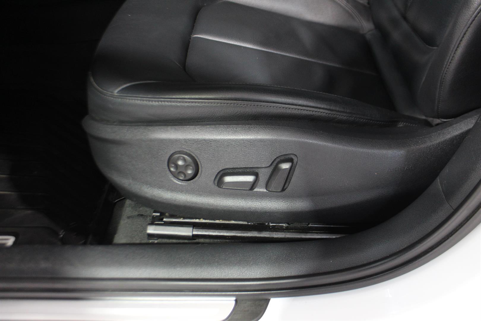 Audi A3 2017 - Image 11