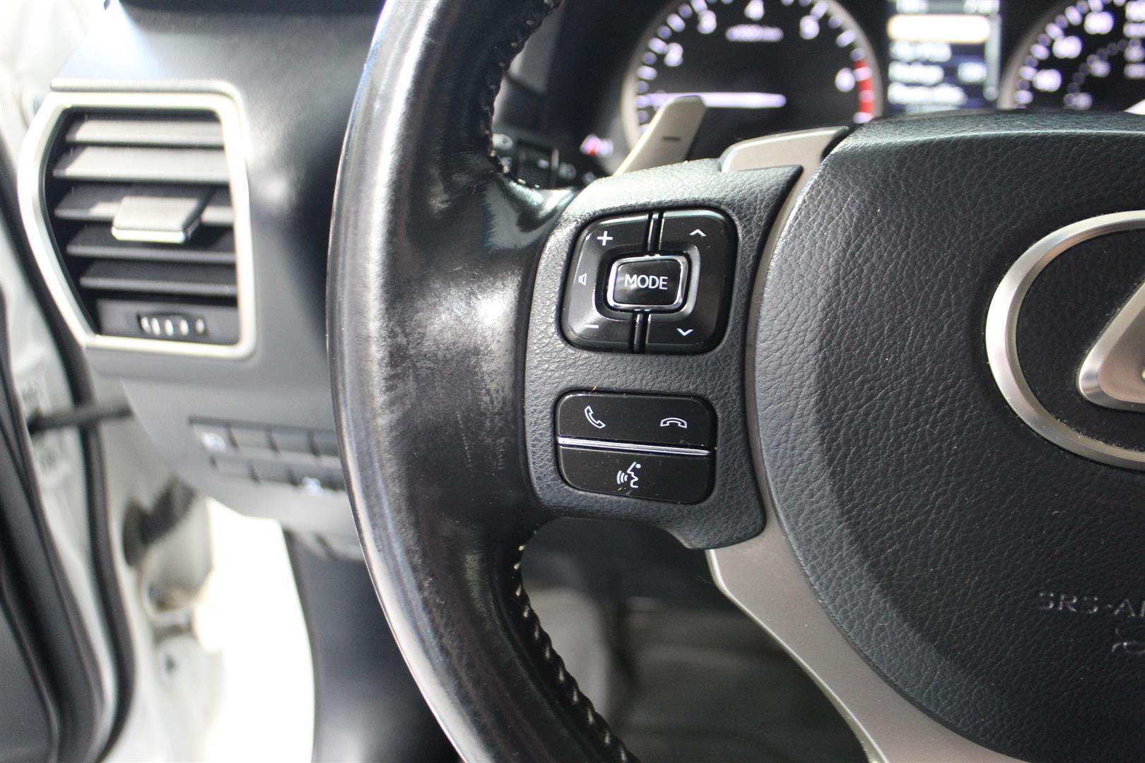 Lexus NX 2019 - Image 16