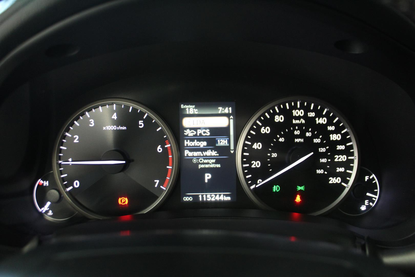 Lexus NX 2019 - Image 18