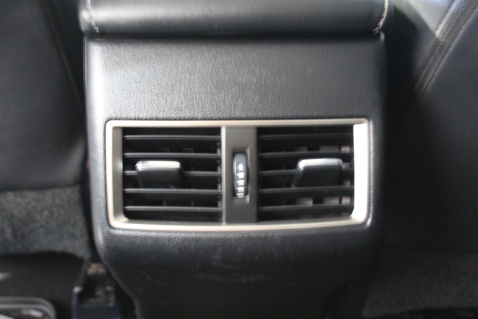 Lexus NX 2019 - Image 30