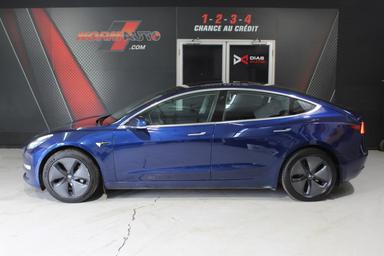Tesla Model 3 2018 - Thumbnail 1