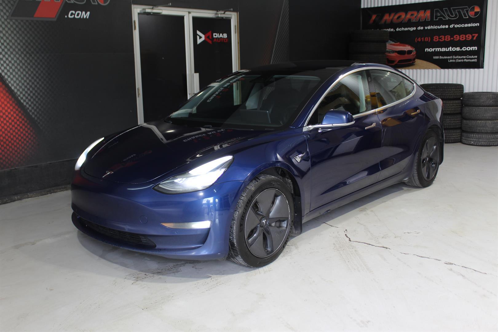 Tesla Model 3 2018 - Image 3