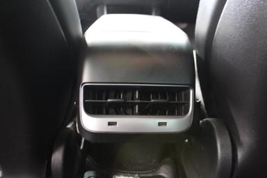 Tesla Model 3 2018 - Thumbnail 21