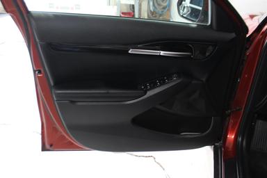 Kia Seltos 2021 - Thumbnail 10